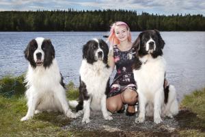Matilda Persson & hennes Landseer Curran, \