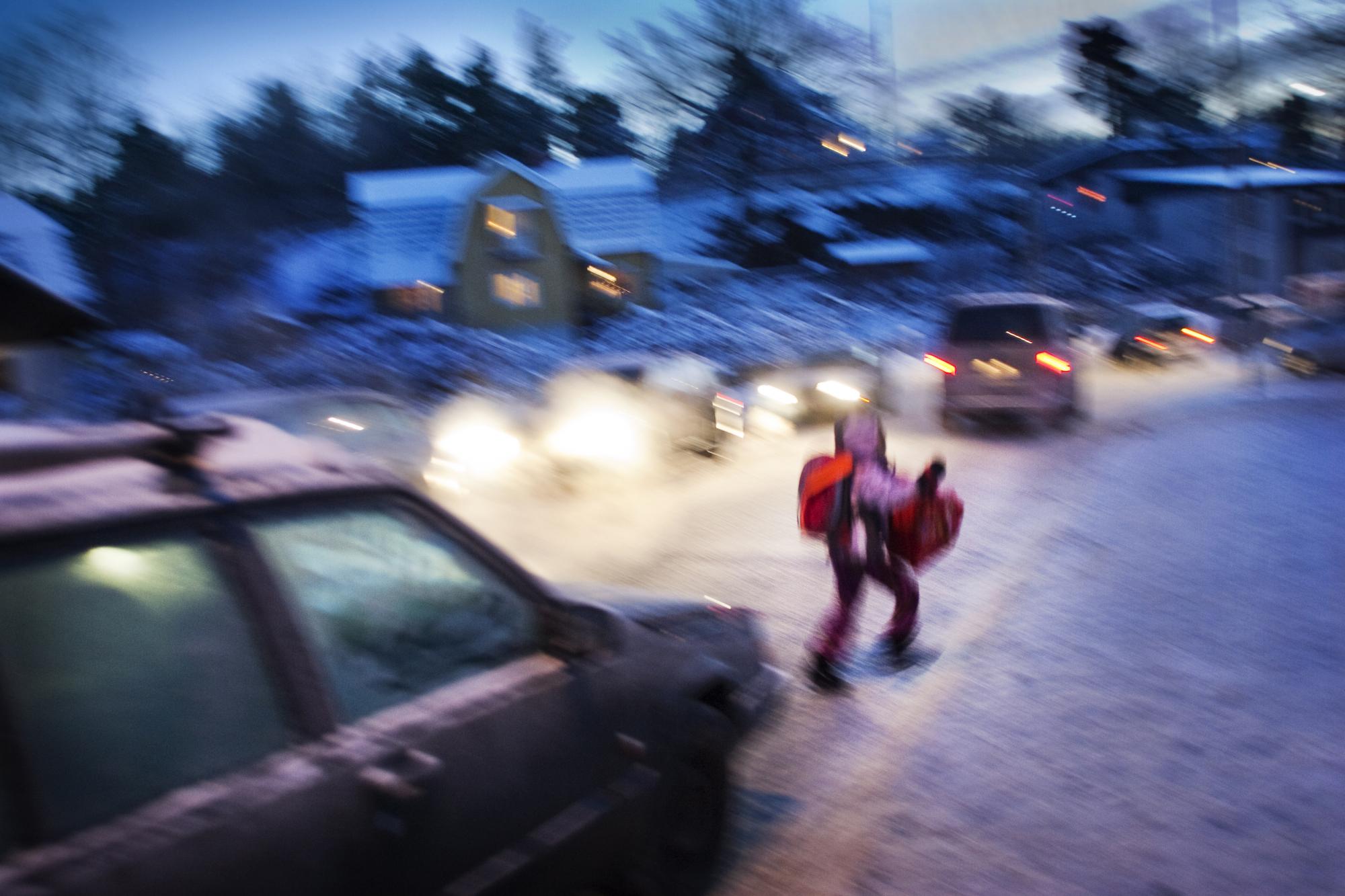 På morgonen utanför skolan. Foto/©: Sara Flodin Jisfält